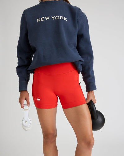 Niki (5’8”) is wearing a size small 4" inseam.