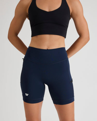 Niki (5’8”) is wearing a size small 6" inseam.