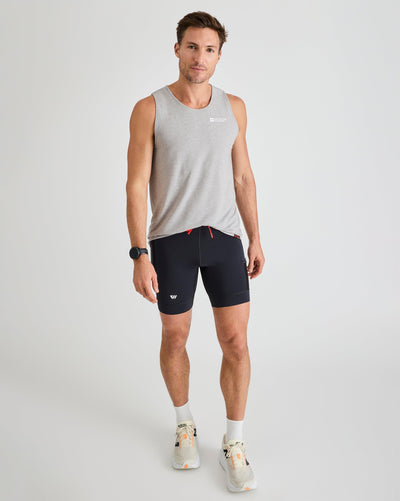 Bobby (6’1”) is wearing a size medium 8" inseam