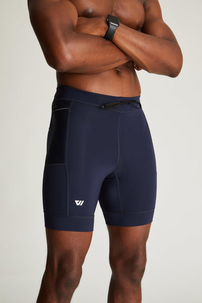 Greg (6’2") is wearing size medium 8" inseam