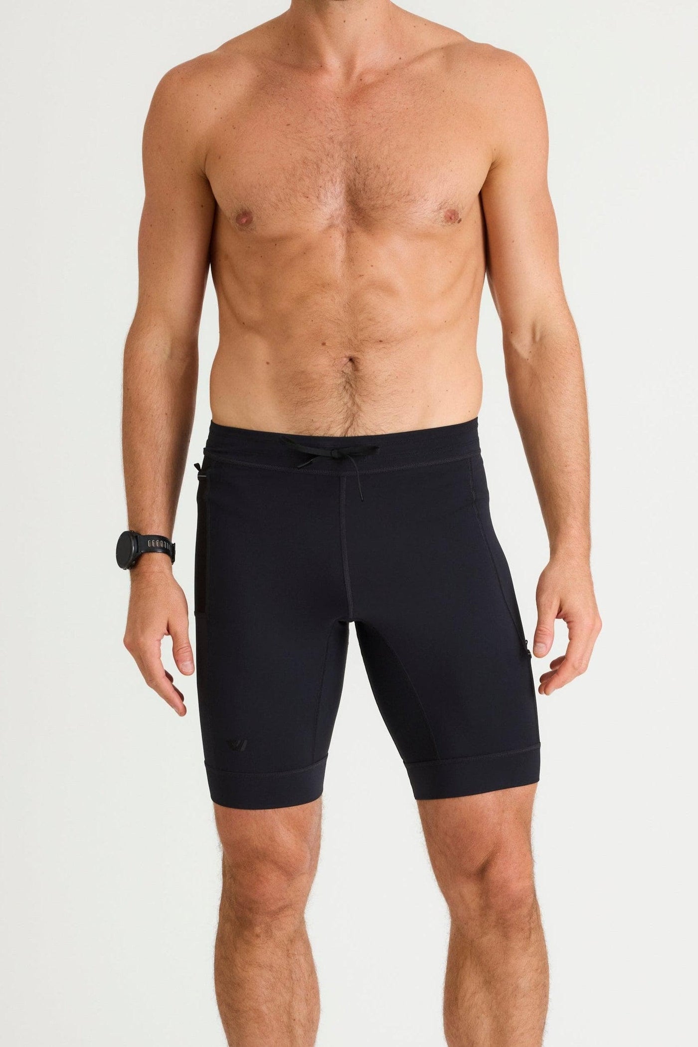 Bobby (6’1") is wearing size medium 10" inseam