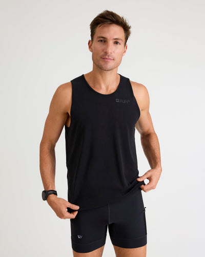 Bobby (6’1") is wearing size medium 6" inseam