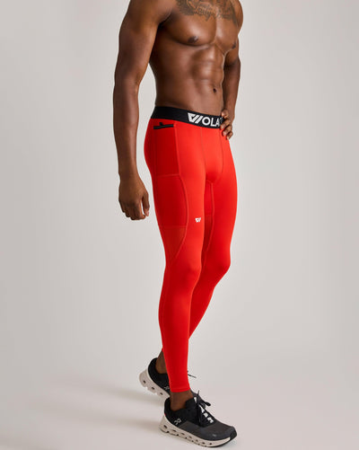 Greg (6’2") is wearing size medium in full length