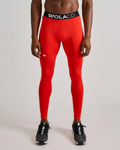 Greg (6’2") is wearing size medium in full length