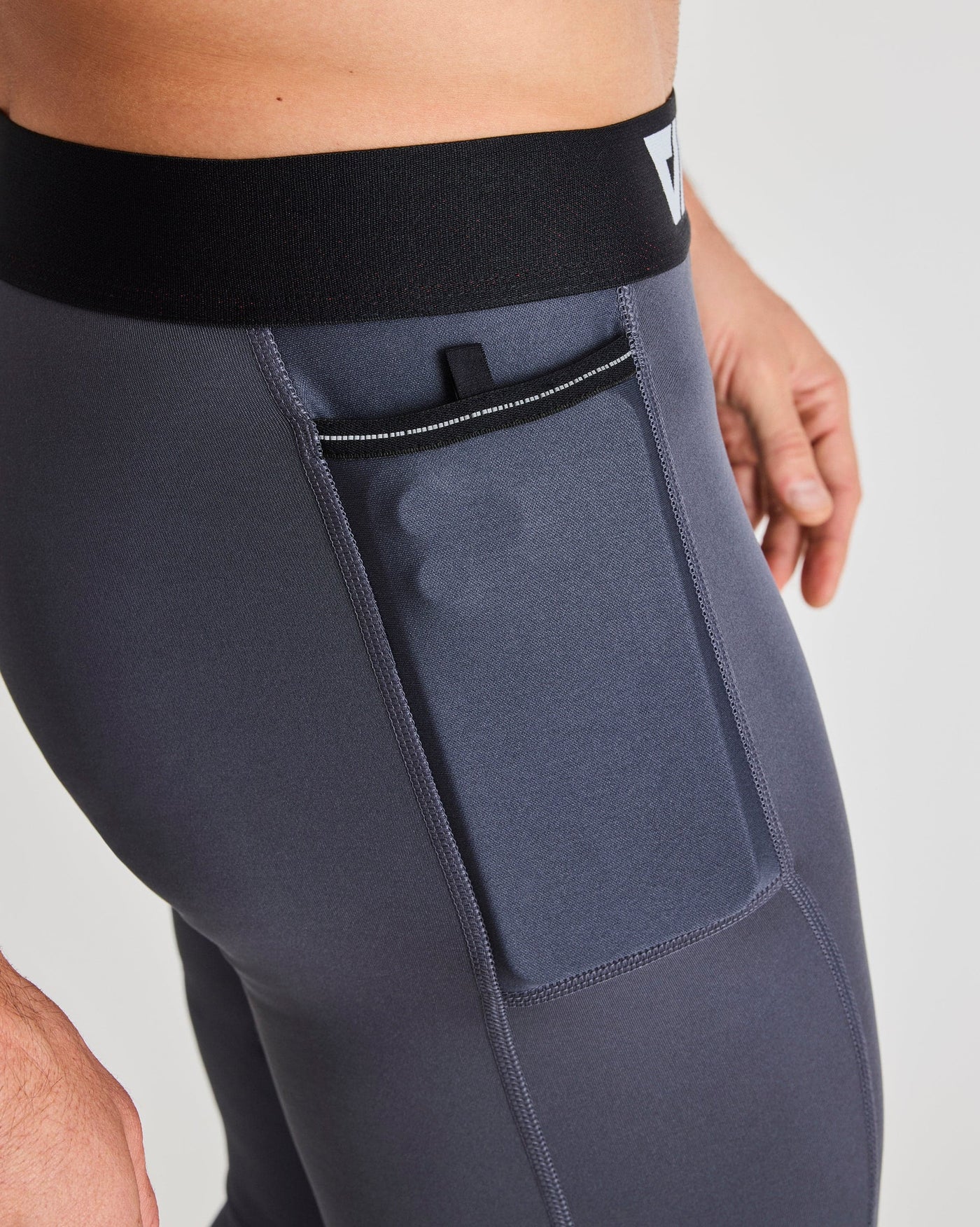 Bobby (6’1") is wearing size large in 3/4 length