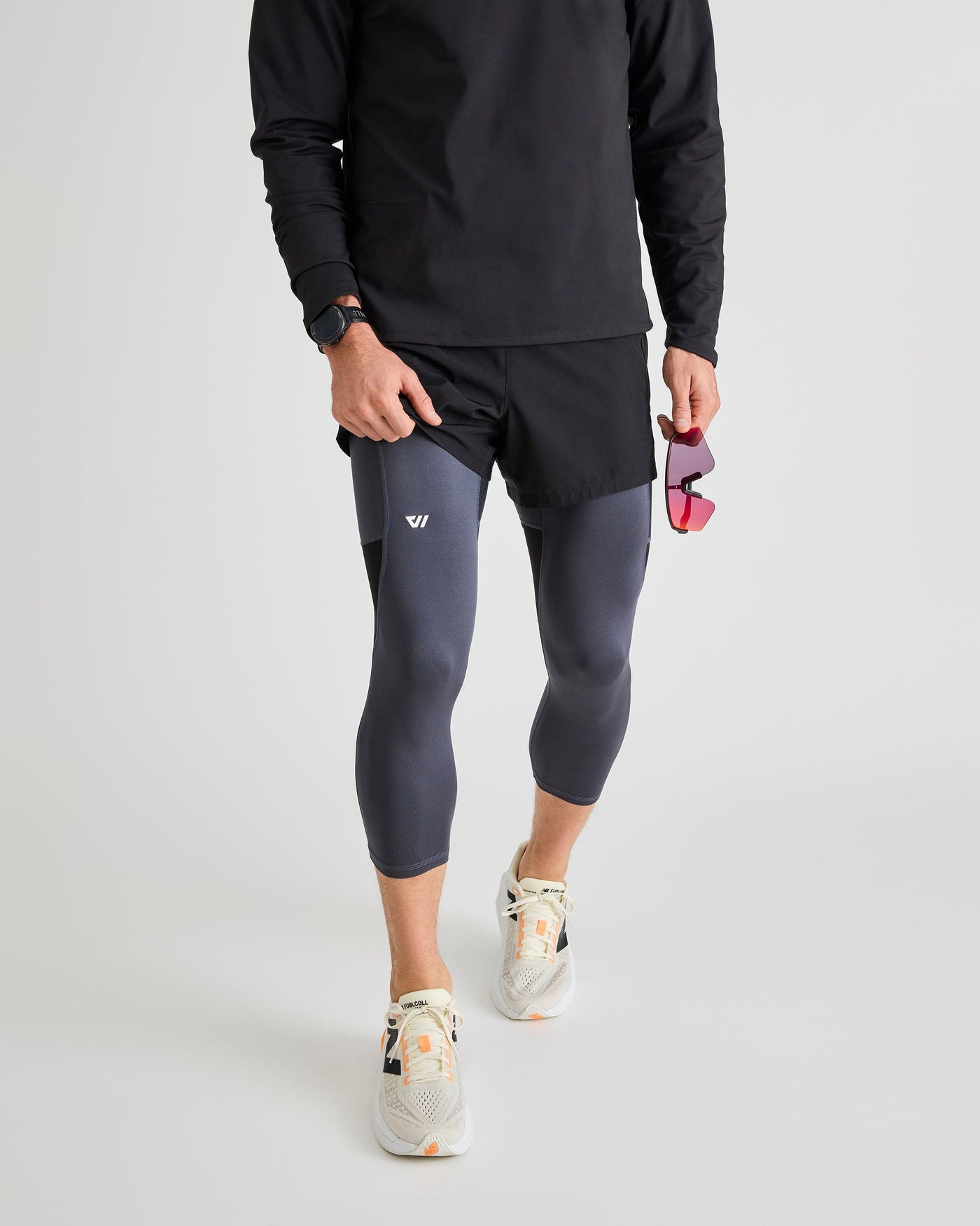 Bobby (6’1") is wearing size large in 3/4 length