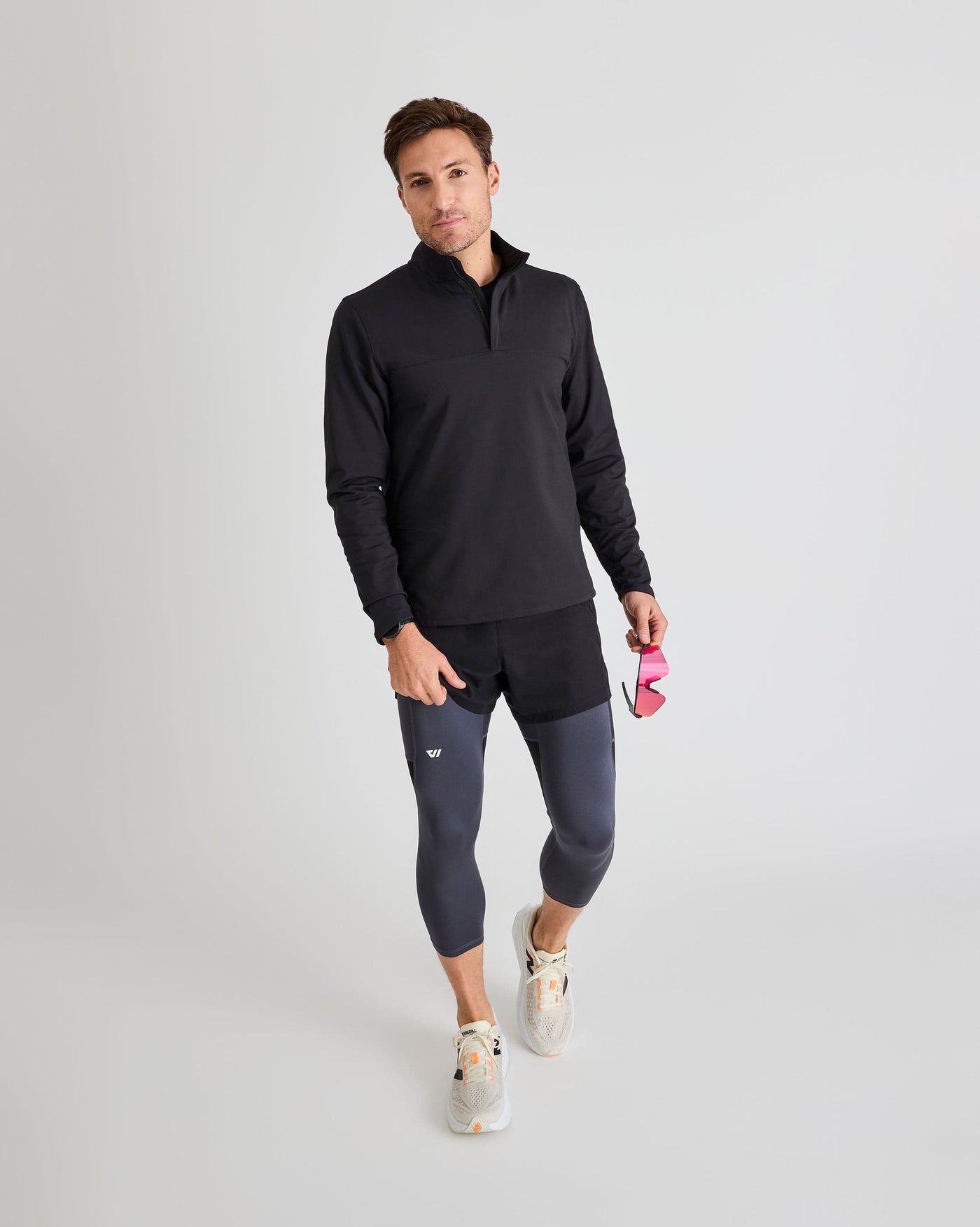 Bobby (6’1") is wearing size large in 3/4 length