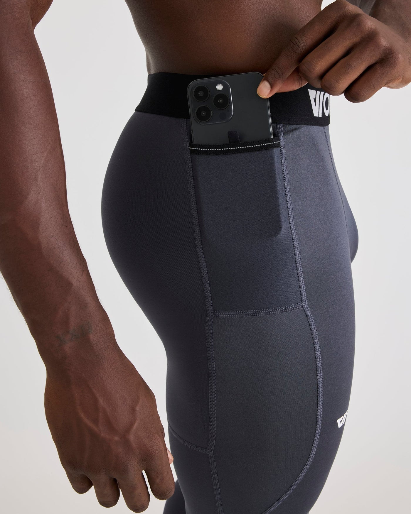 Fulton Pant in Hudson Grey