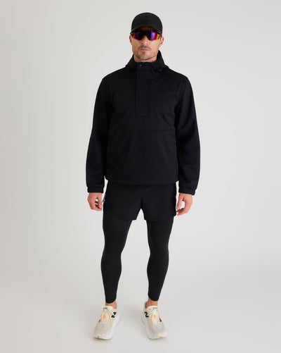 Bobby (6’1") is wearing size large