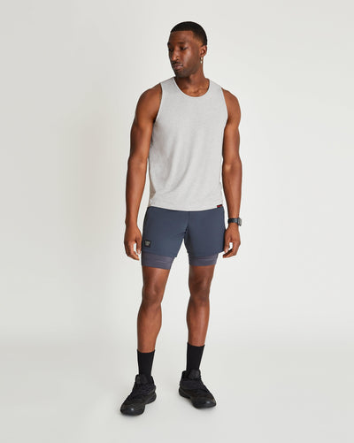 Greg (6’2") is wearing size medium 9" inseam