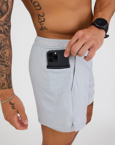 Signature Way of Life Mesh Grand 2-in-1 Short in Stone Grey