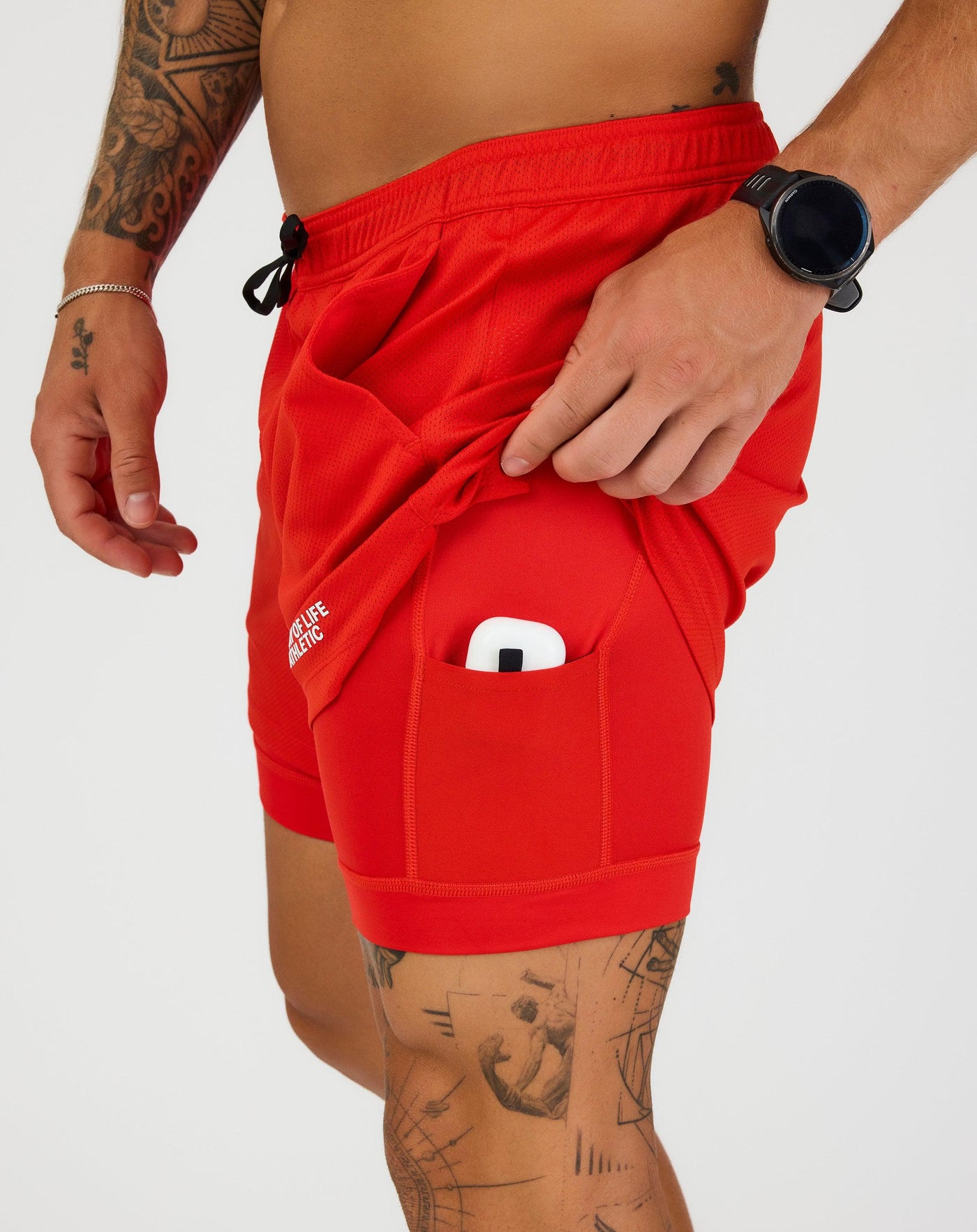 Signature Way of Life Mesh Grand 2-in-1 Short in Lava