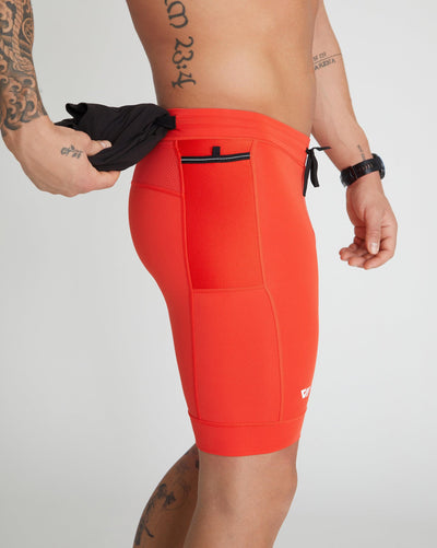 Trevor (6’) is wearing size medium 10" inseam