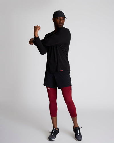 Greg (6’2") is wearing size medium in three quarter length