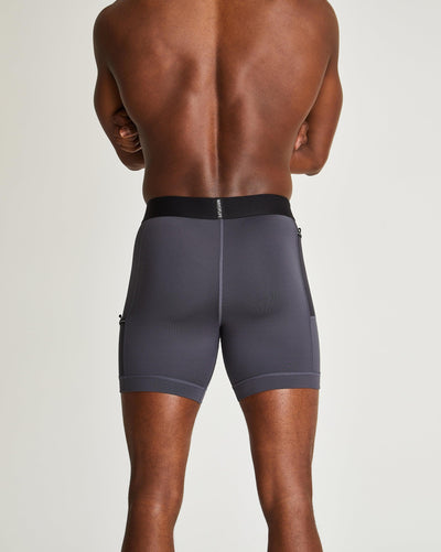 Greg (6’2") is wearing size medium 6" inseam