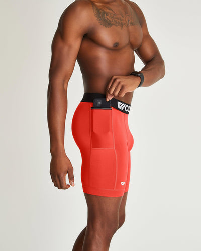 Greg (6’2") is wearing size medium 9" inseam