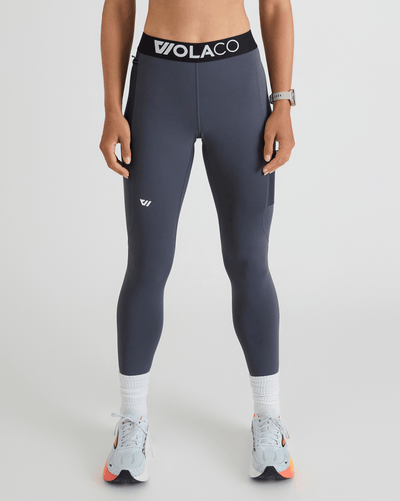 Niki (5'8") is wearing size small 