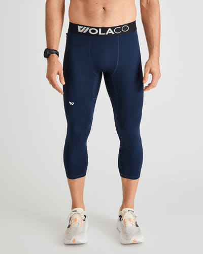 Bobby (6’1") is wearing size medium in three quarter length