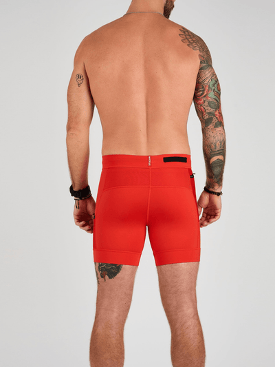 Conor (5’11") is wearing size medium 6" inseam