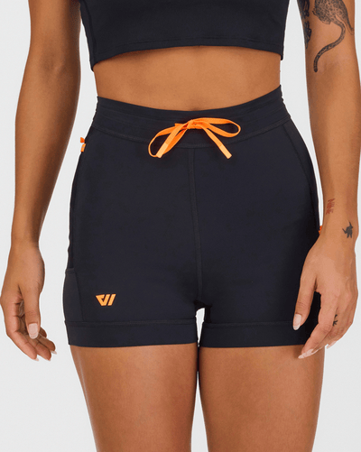 Kyla (5’6”) is wearing a size small 4" inseam