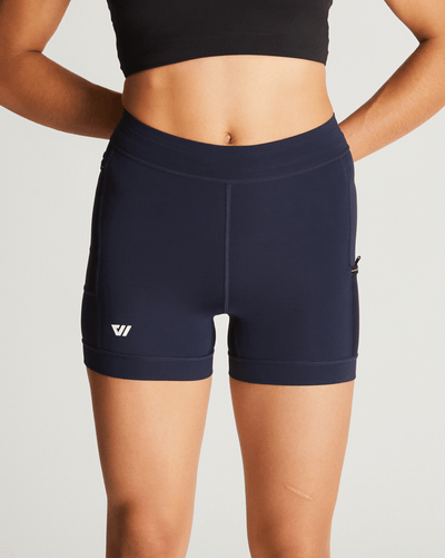 Isabella (5'7") is wearing size small 4" inseam