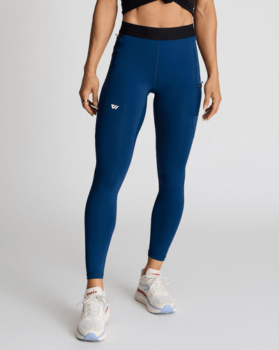 Meghan (5'8") is wearing size small