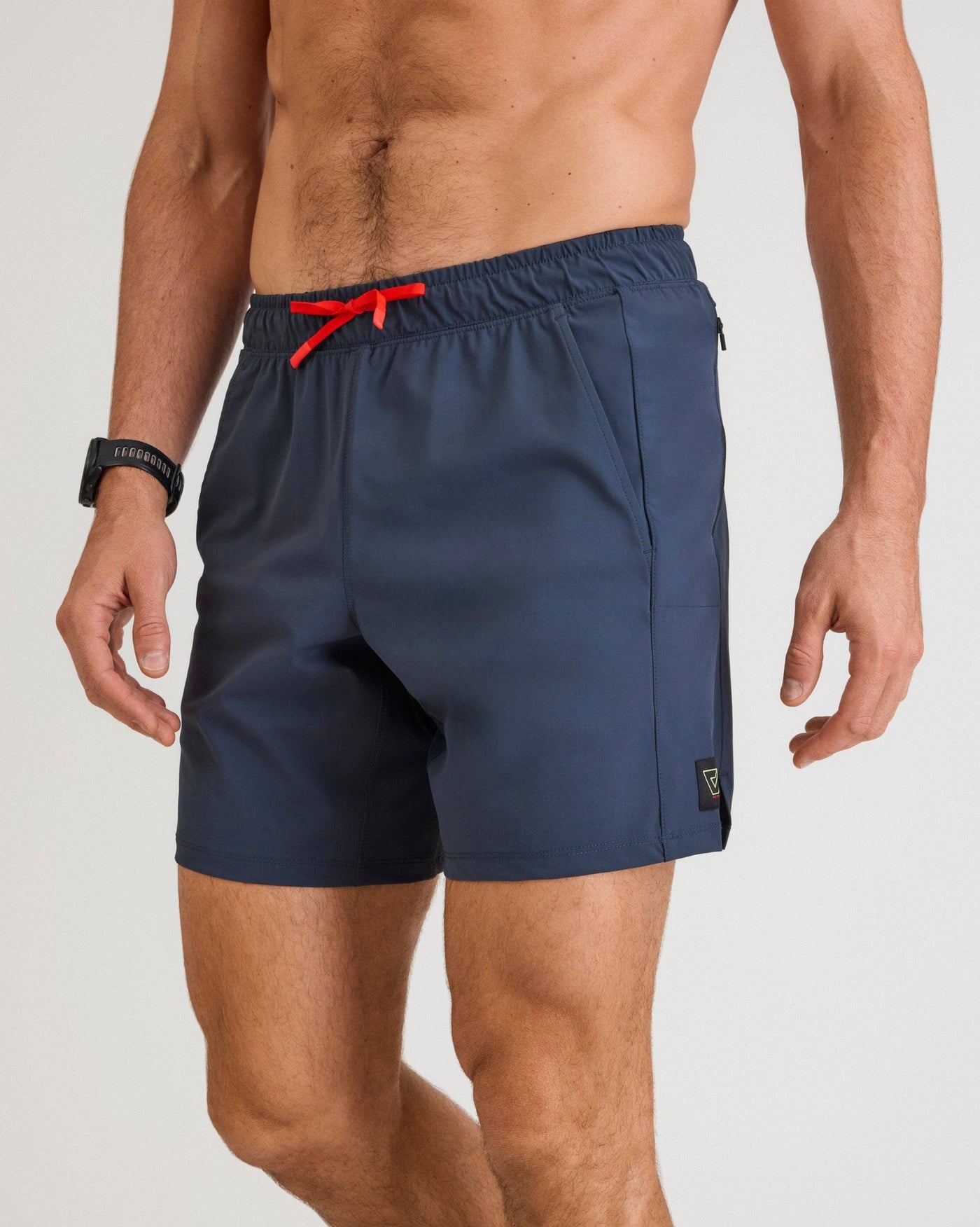 Bobby (6’1") is wearing size medium 7" inseam. 