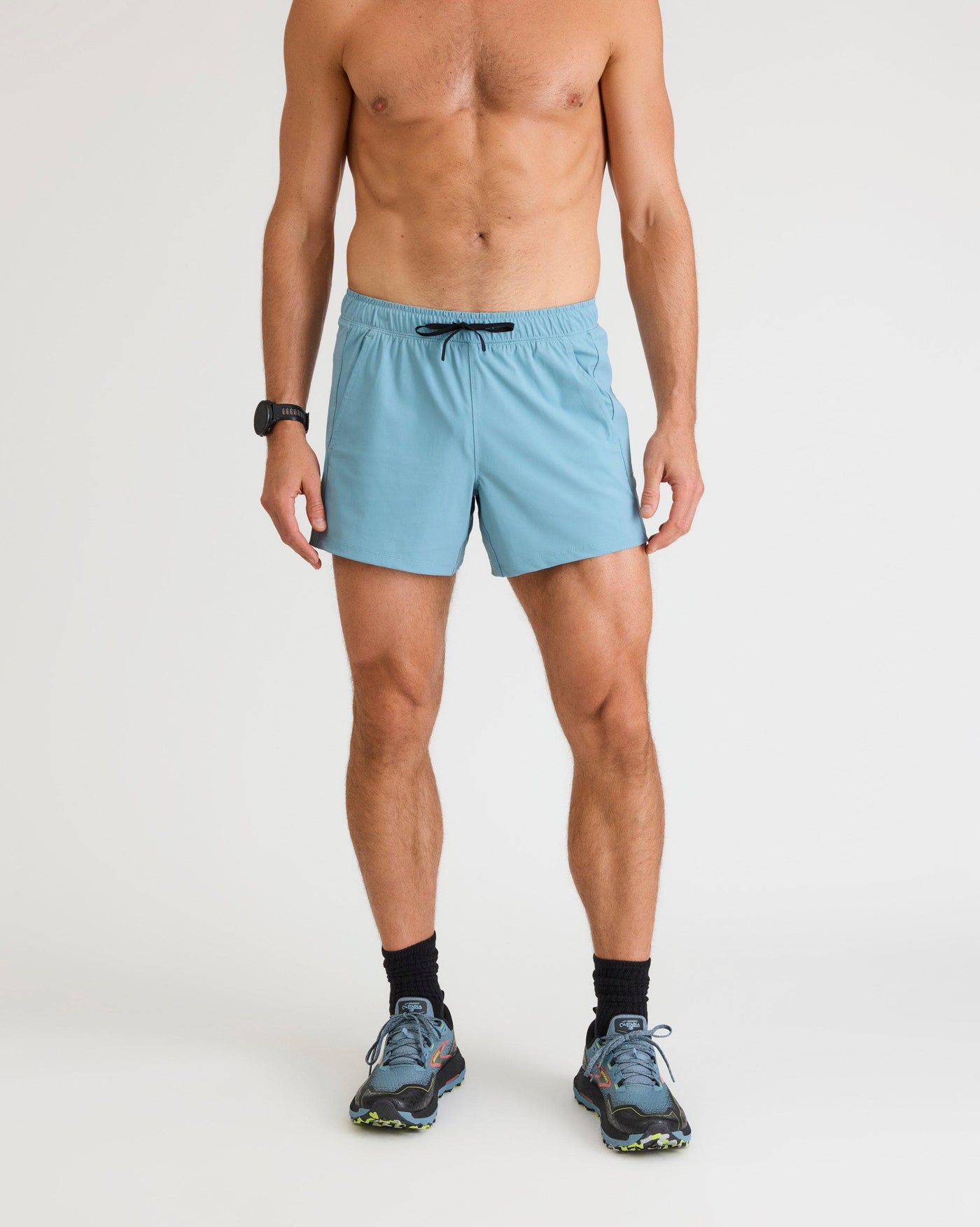 Bobby (6’1") is wearing size medium 5" inseam. 