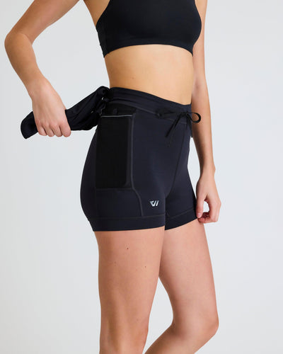 Olivia (5'7") is wearing size small 4" inseam