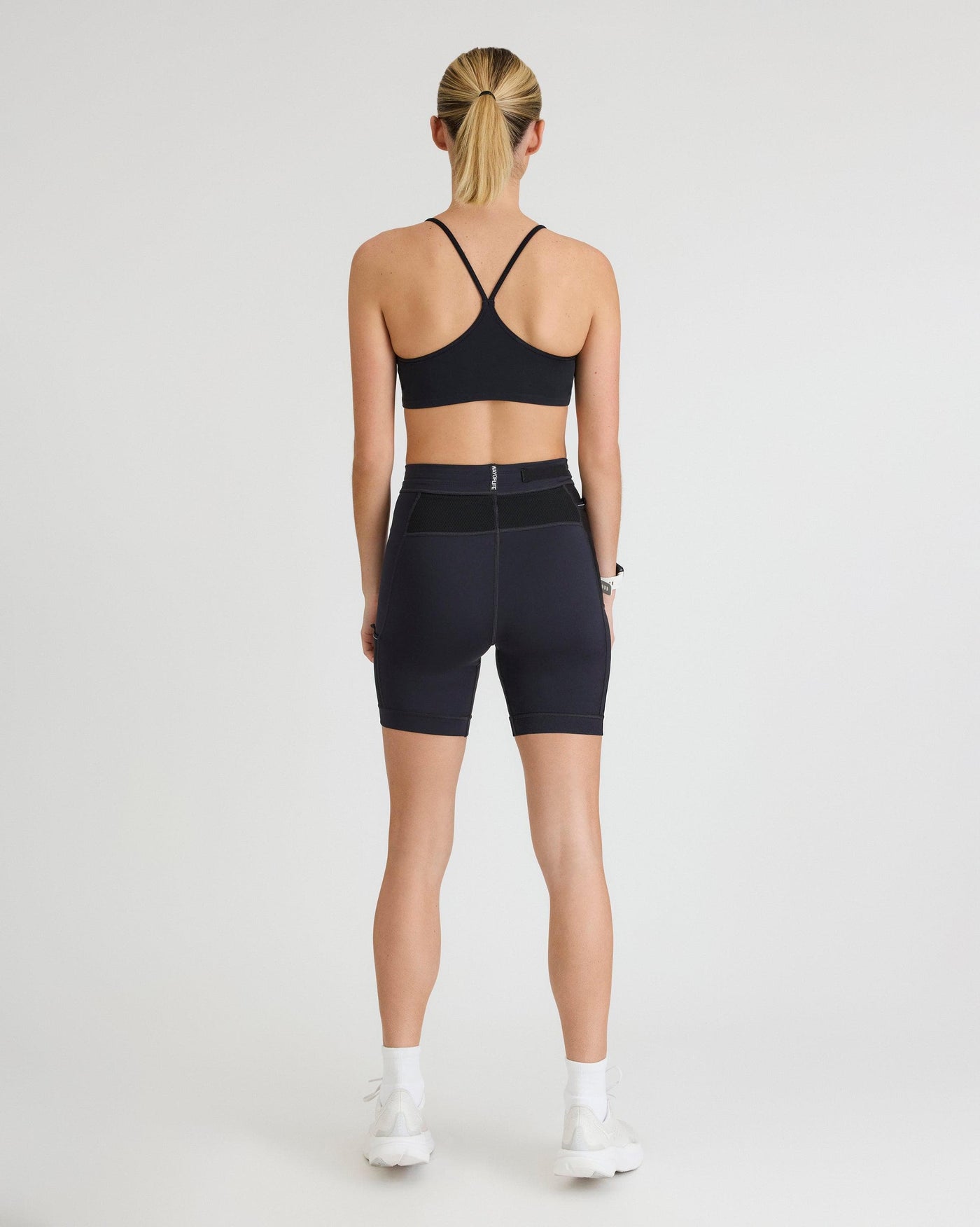Olivia (5'8") is wearing size small 7" inseam