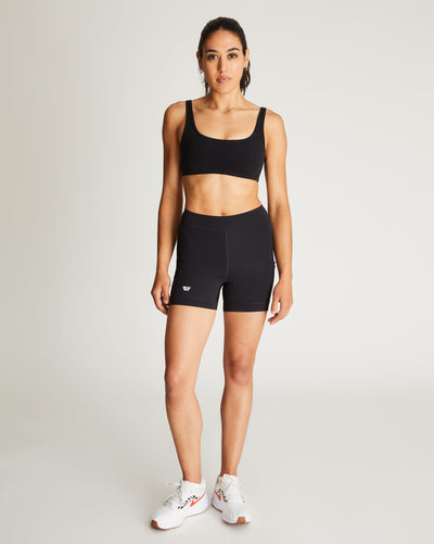 Isabella (5'7") is wearing size small 4" inseam