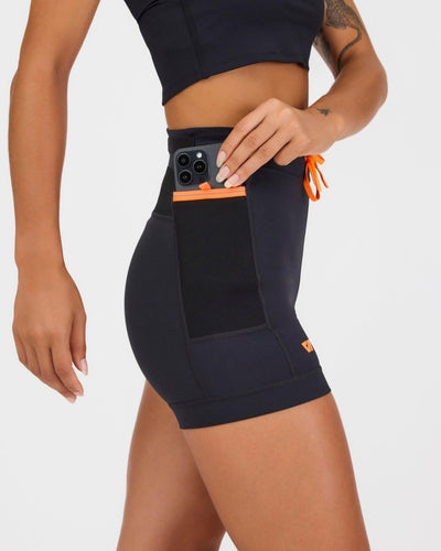 Kyla (5’6”) is wearing a size small 4" inseam