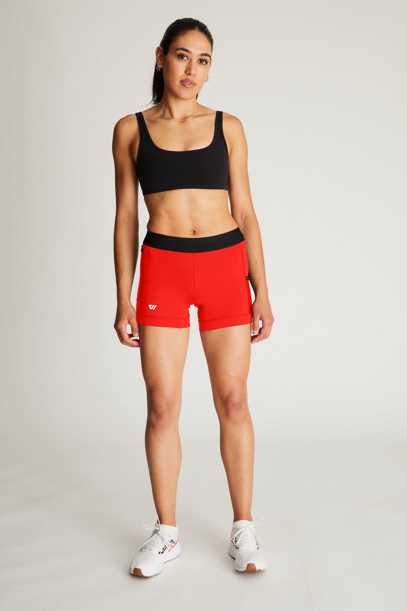 Isabella (5'7") is wearing size small 4" inseam