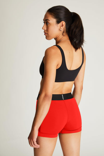 Isabella (5'7") is wearing size small 4" inseam