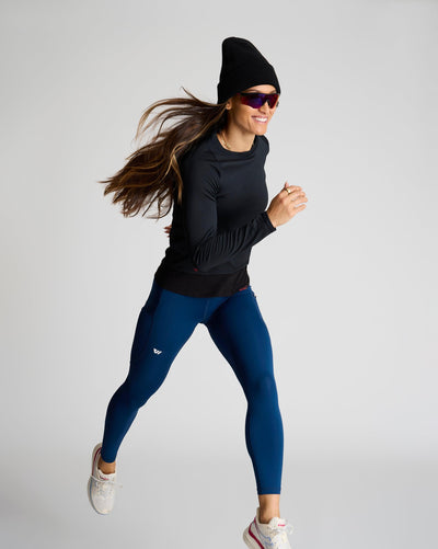 Meghan (5'8") is wearing size small