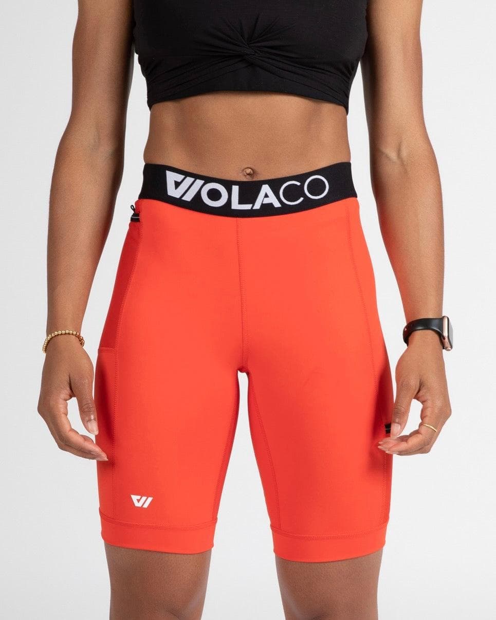 Model is wearing size small 9" inseam