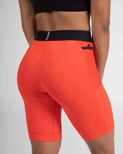 Model is wearing size small 9" inseam