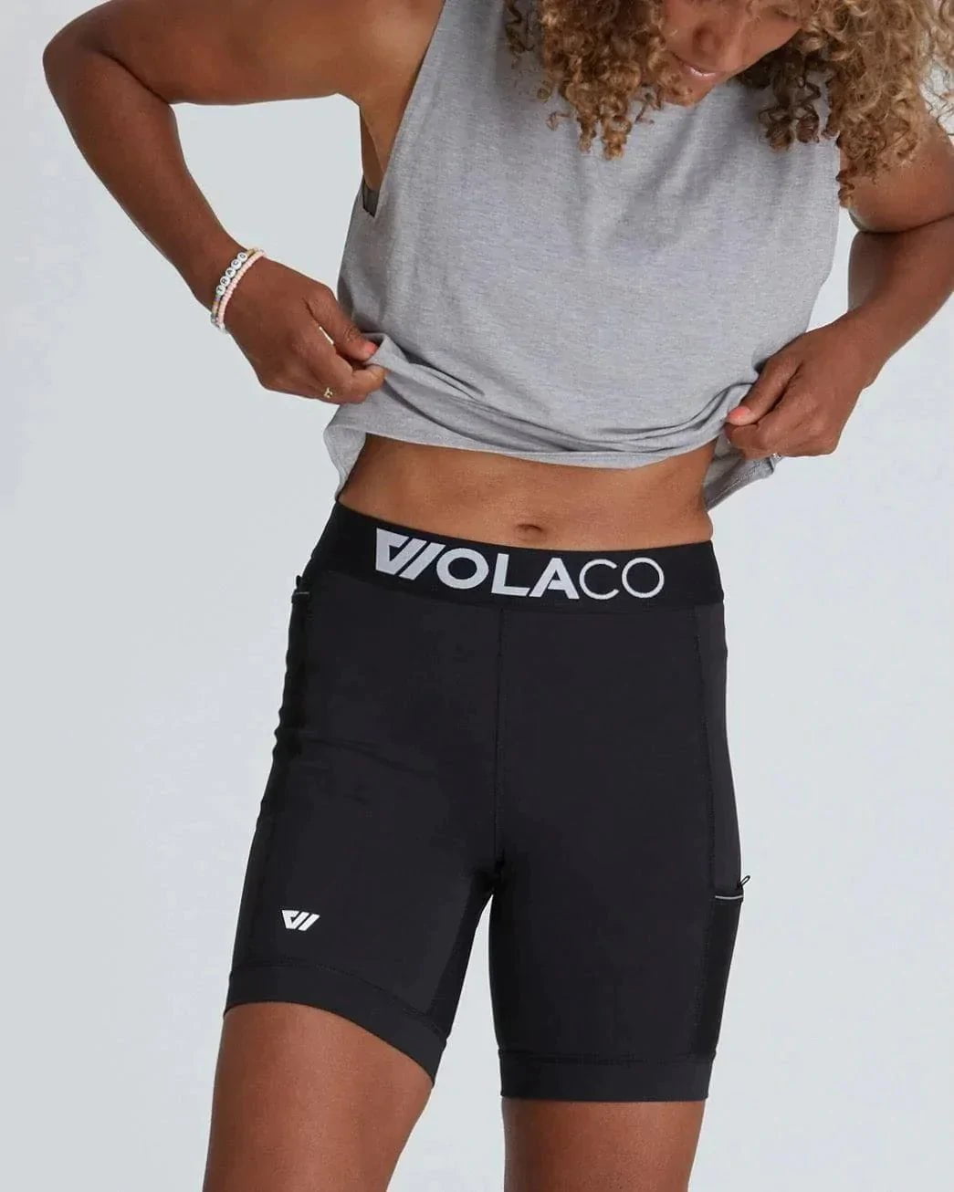 Traci (5'8") is wearing size small 7" inseam
