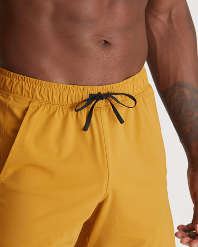 Mikael (6’3") is wearing size medium 7" inseam