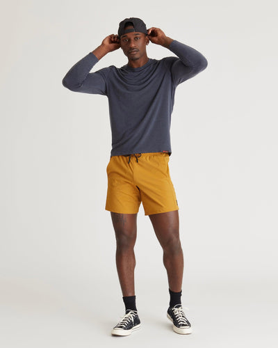 Mikael (6’3") is wearing size medium 7" inseam